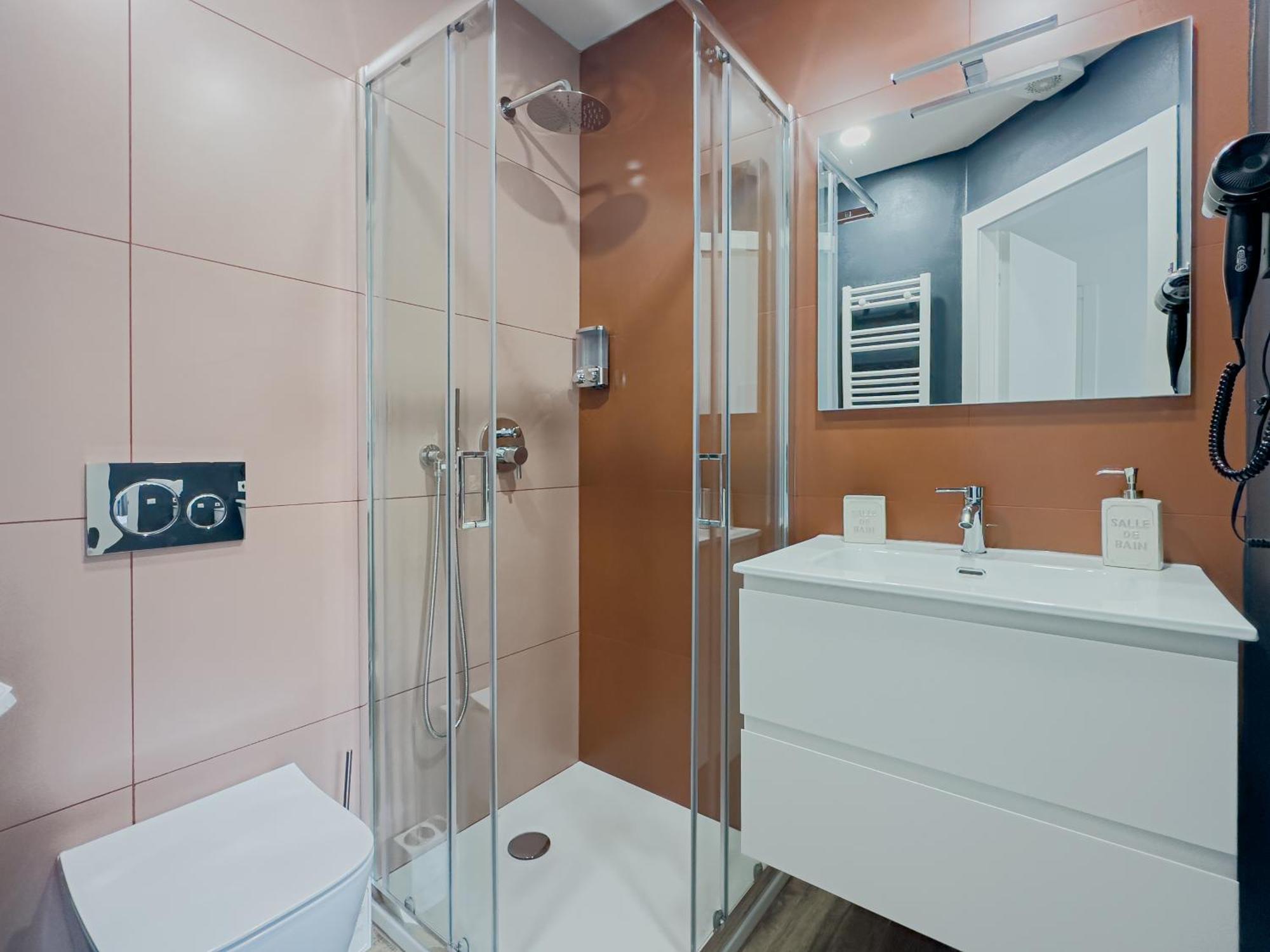 Realkasa Galliera Home & Suites Bologne Extérieur photo